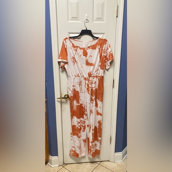 Off the Shoulder Tie Dye Plus Size 3X (18) Jumpsuit - Picture 2 of 11